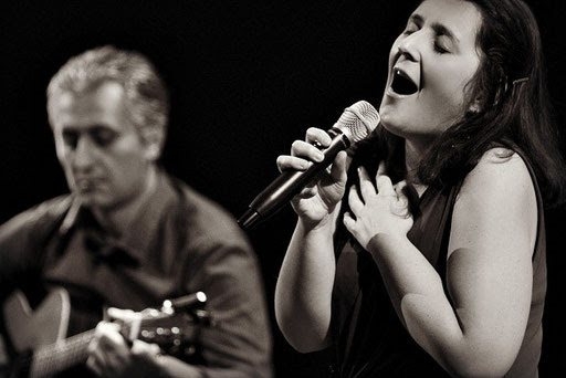 Elena — Singergram singing telegram performer